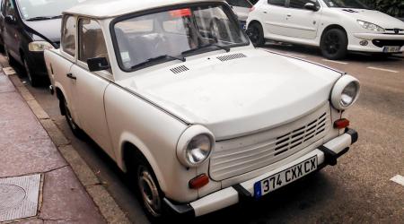 Voiture de collection « Veb Trabant »