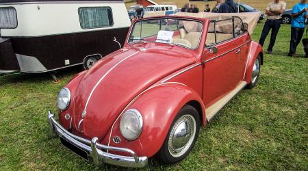 Voiture de collection « Volkswagen Coccinelle cabriolet »