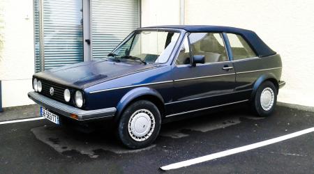 Voiture de collection « Volkswagen Golf Cabriolet »