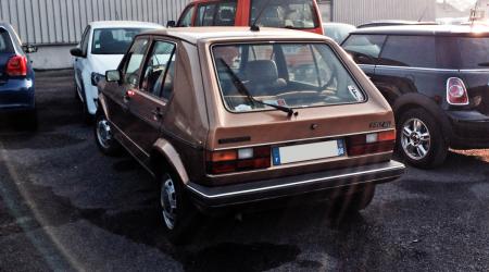 Voiture de collection « Volkswagen Golf GL »