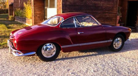 Voiture de collection « Volkswagen Karmann 1967 »