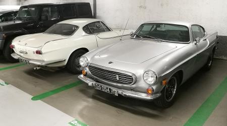 Voiture de collection « Volvo P1800S »