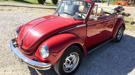 Voiture de collection « Volkswagen Coccinelle Cab »