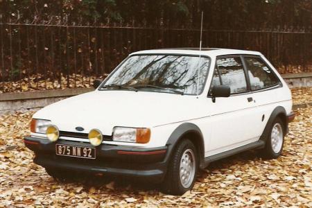 Voiture de collection « Ford Fiesta XR2i »