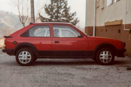 Voiture de collection « Opel Kadett 1.6 SR 1982 »