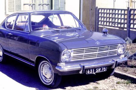 Voiture de collection « Opel Kadett l Coupé »