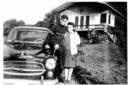 Voiture de collection « Peugeot 403 »