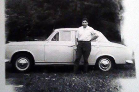 Voiture de collection « Peugeot 403 »