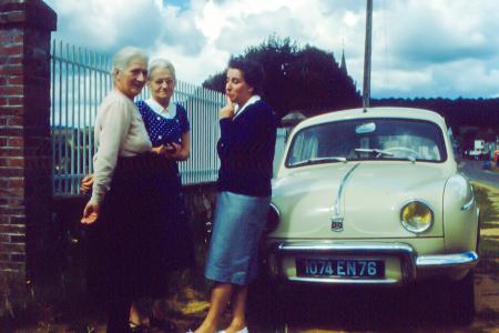 Voiture de collection « Renault Dauphine »