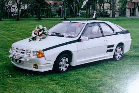 Voiture de collection « Renault Fuego Turbo »