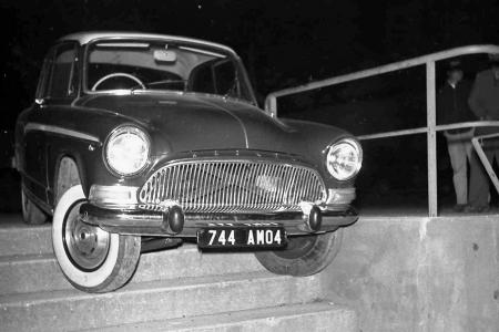 Voiture de collection « Simca Aronde »